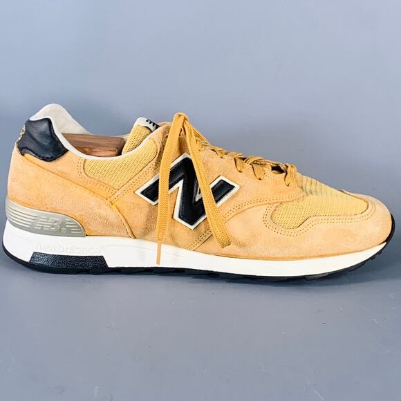 NEW BALANCE Size 11 1400 Mustard Yellow Suede Mesh Athletic Sneakers - Picture 2 of 8